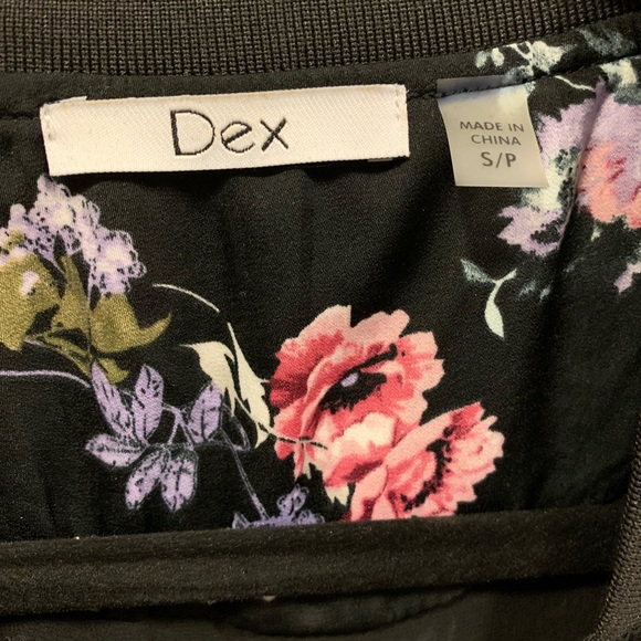 Jacket - Picture 2 of 5